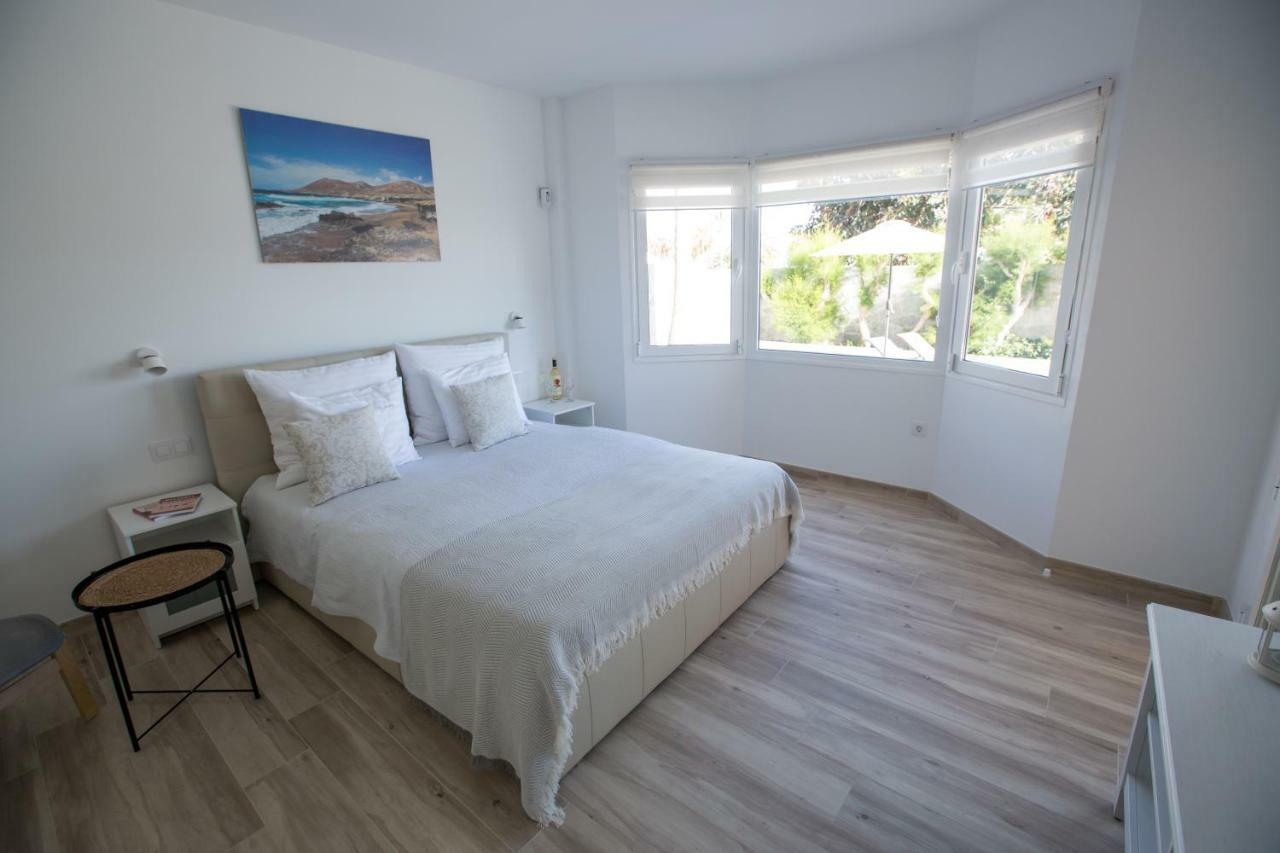 Villa Jandia Modern New Apartment Morro Jable Private Heated Pool Big Terrace And Parking Exteriör bild